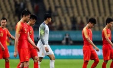 米兰体育网站入口-包含球员状态亮眼，国内职业足球联赛再掀热潮的词条