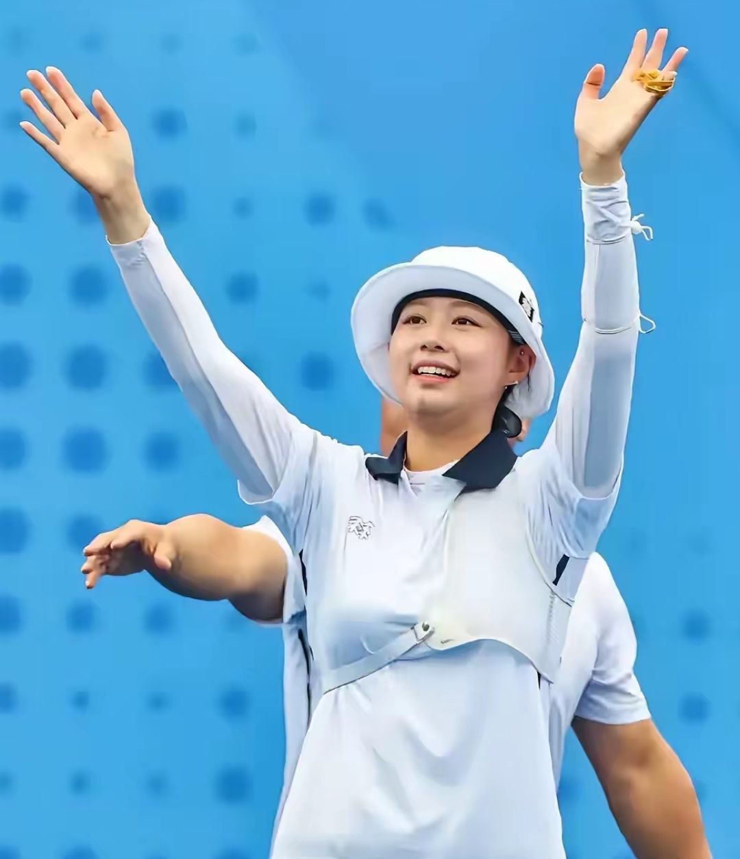 韩国女子射箭选手突围决赛，望夺金