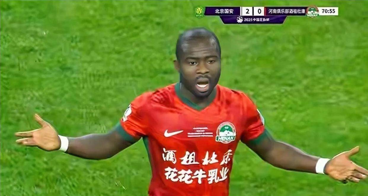 国安门将连续数场扑救神勇，获得赞誉